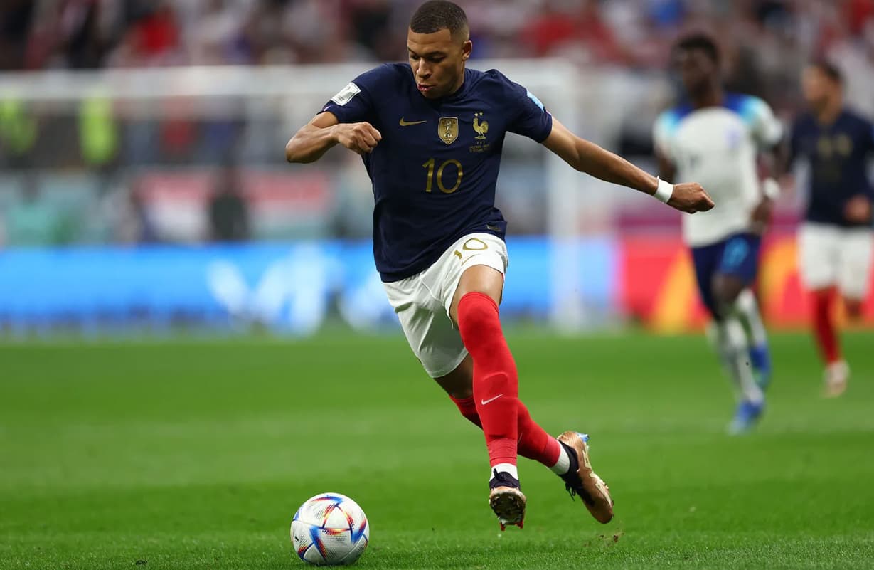 Best Forwards in the World