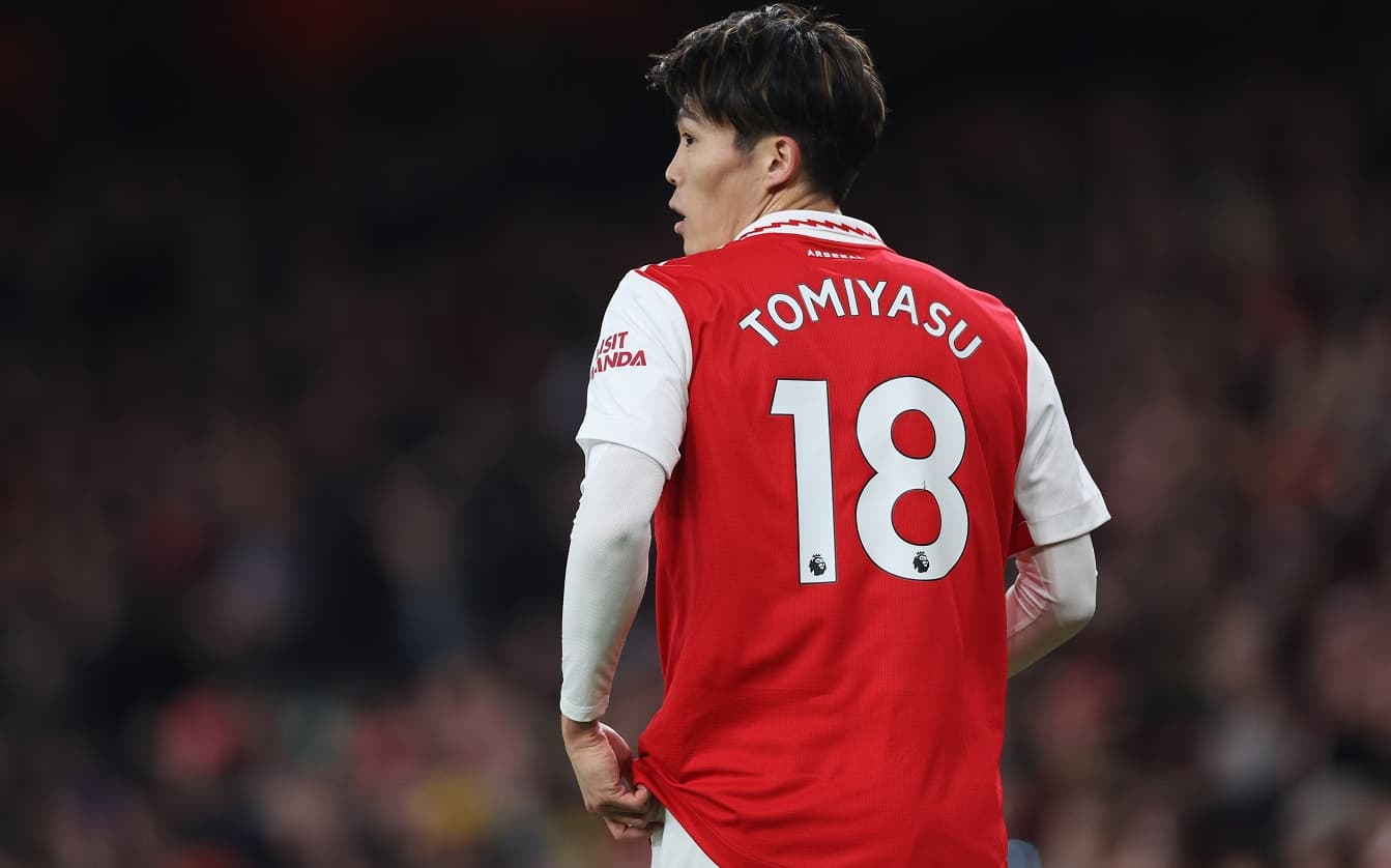 Soccer Players Who Wear The Number 18 Jersey